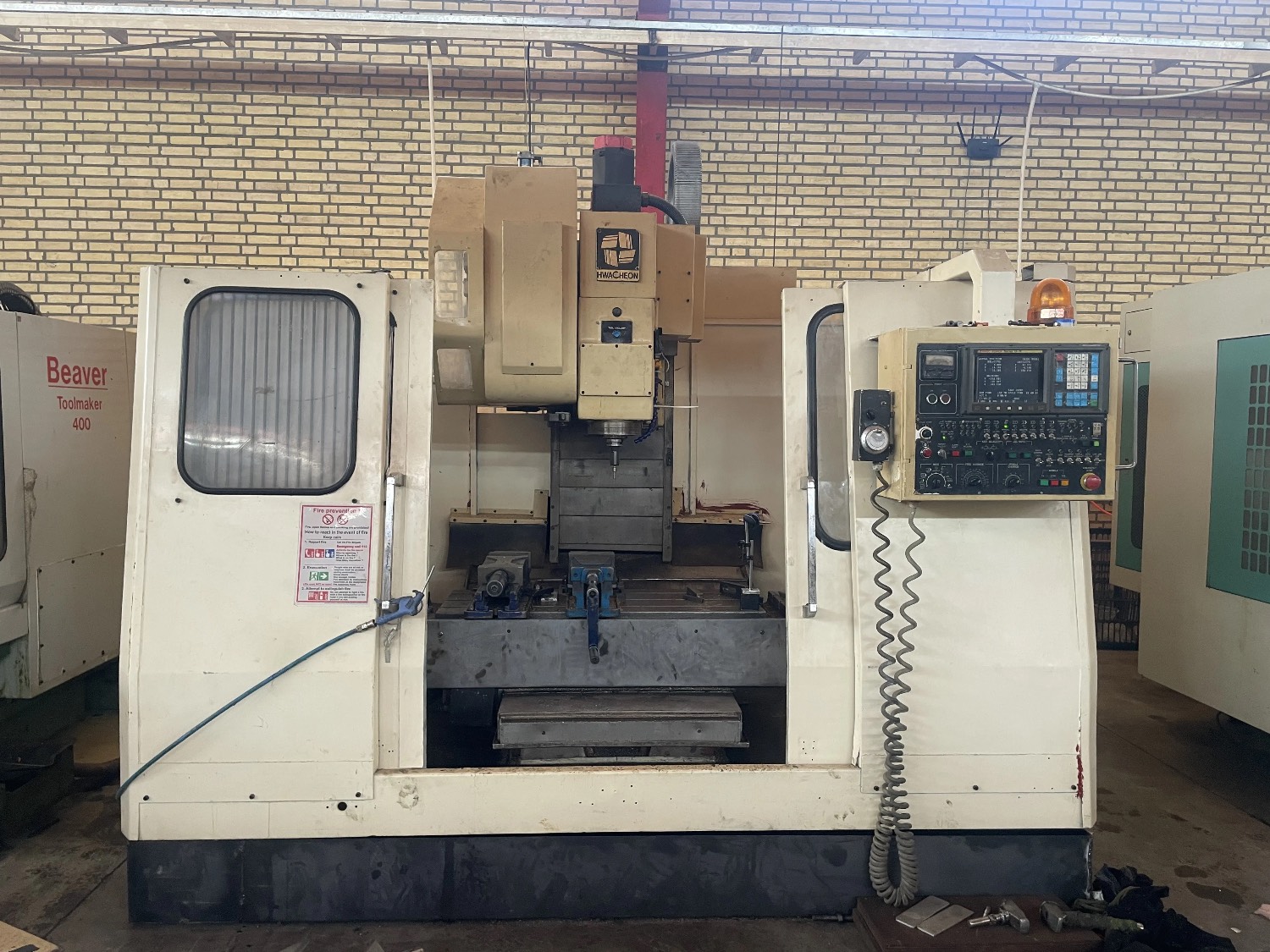 Hwacheon VMC-130